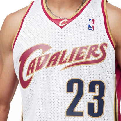 Mitchell & Ness NBA Swingman-Trikot Cavaliers 03 Lebron James M SMJYCP19209-CCAWHIT03LJA – Bild 5