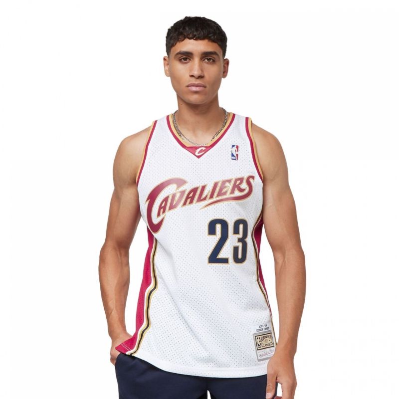Mitchell & Ness NBA Swingman-Trikot Cavaliers 03 Lebron James M SMJYCP19209-CCAWHIT03LJA – Bild 2